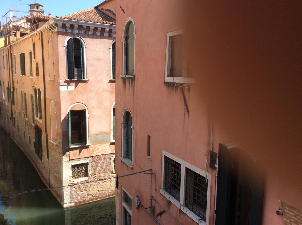 San Polo Near Rialto Fish Market Velence Kültér fotó